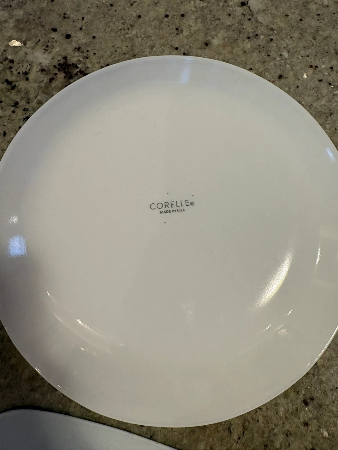 Corelle dinner Plates Set of 4 - photo 3