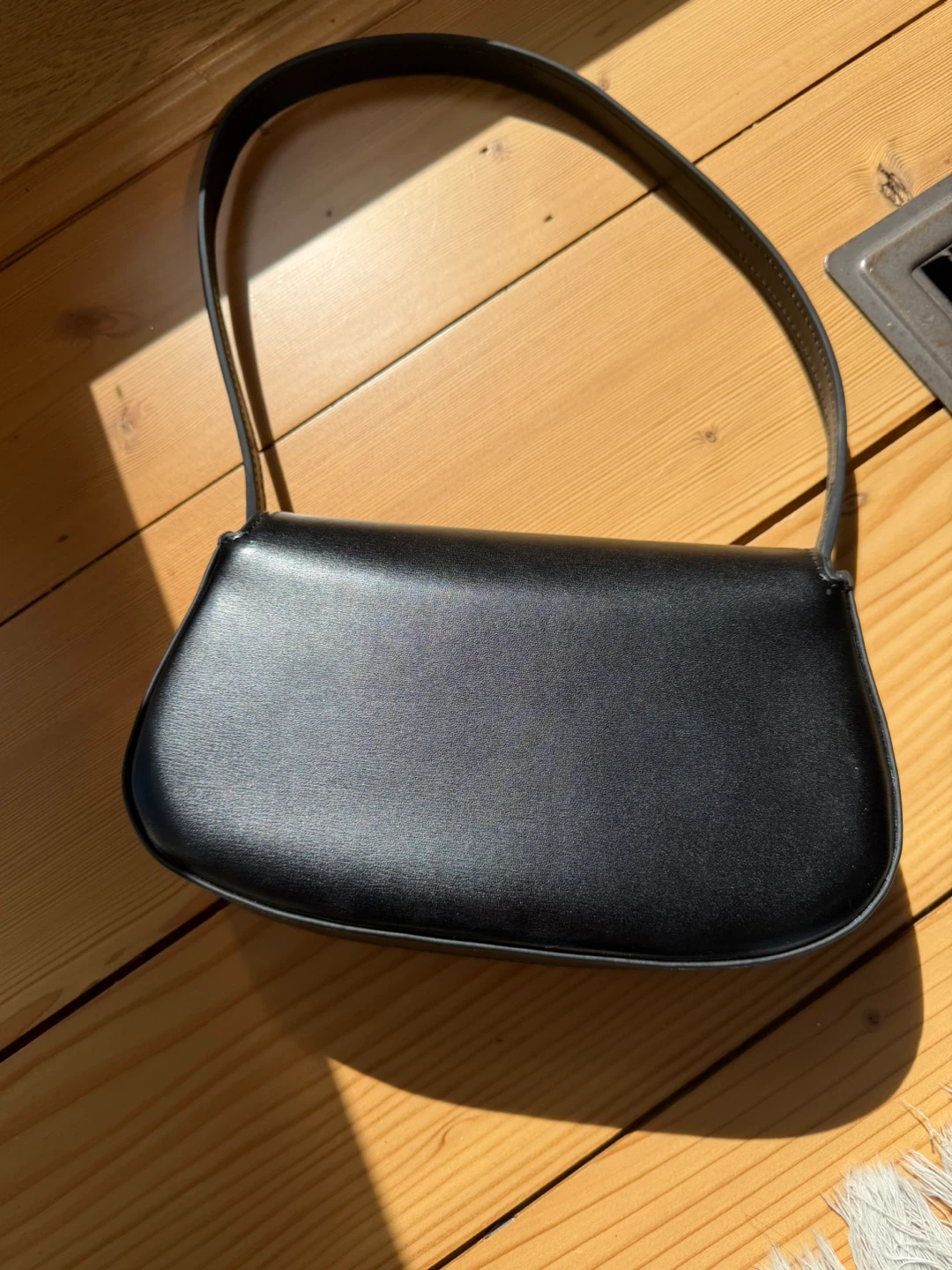 Black Leather Shoulder Bag - photo 4