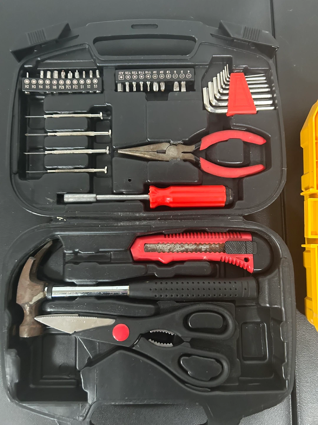 DeWalt Drill Bit and Driver Bit Sets with Household Tool Kit - photo 4