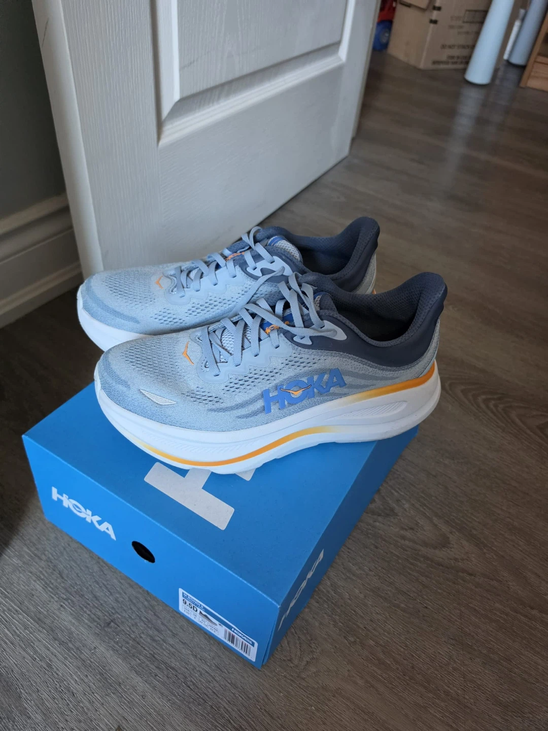 Hoka Bondi 8 Men's Running Shoes - Size 9.5