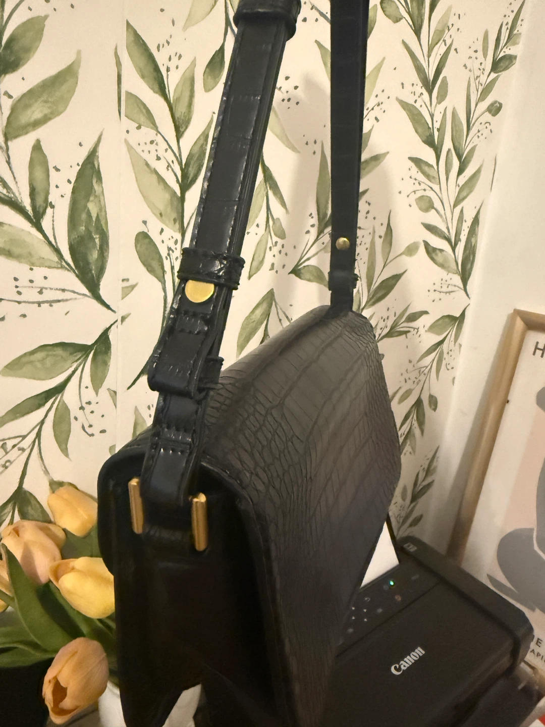 Black Croc Embossed Shoulder Bag - photo 4