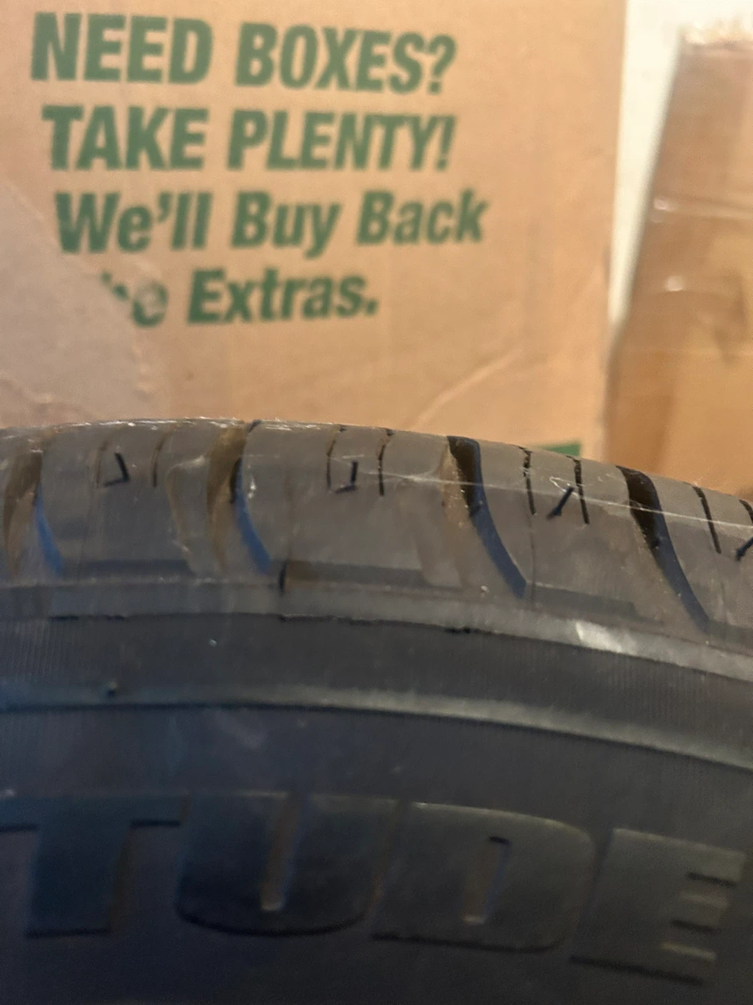 Michelin P225/65R17 Tire - photo 4