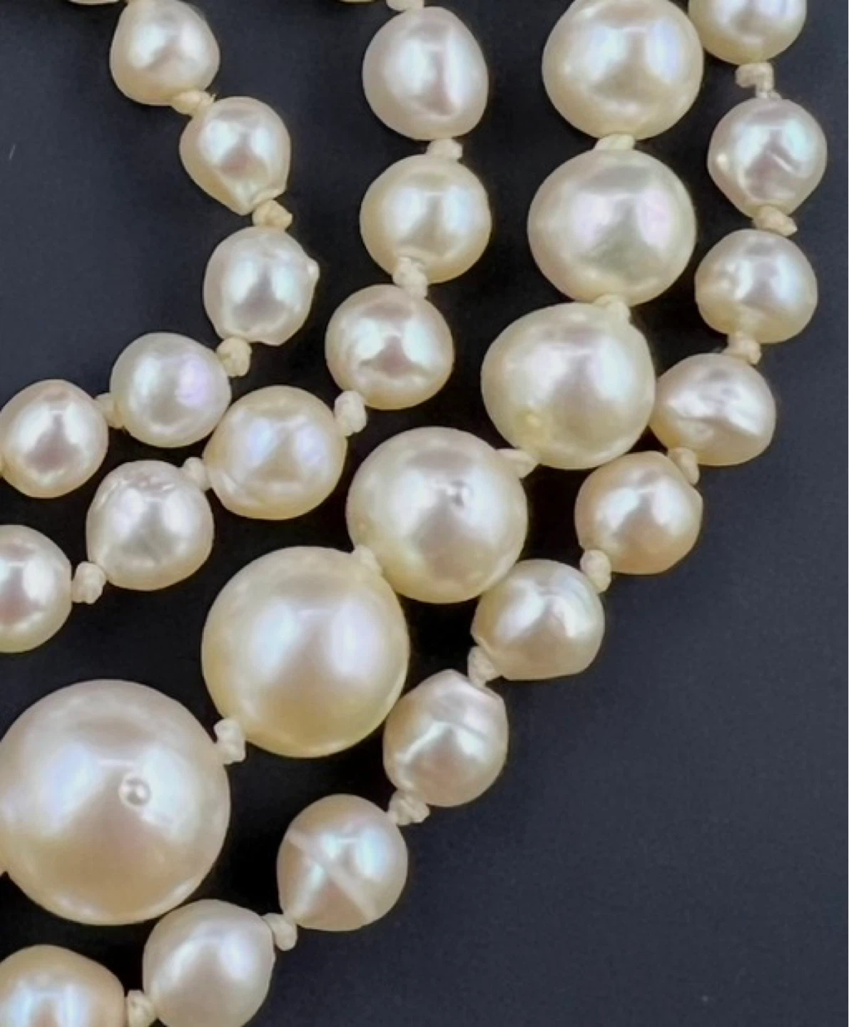 Vintage Graduated Pearl Necklace - photo 4
