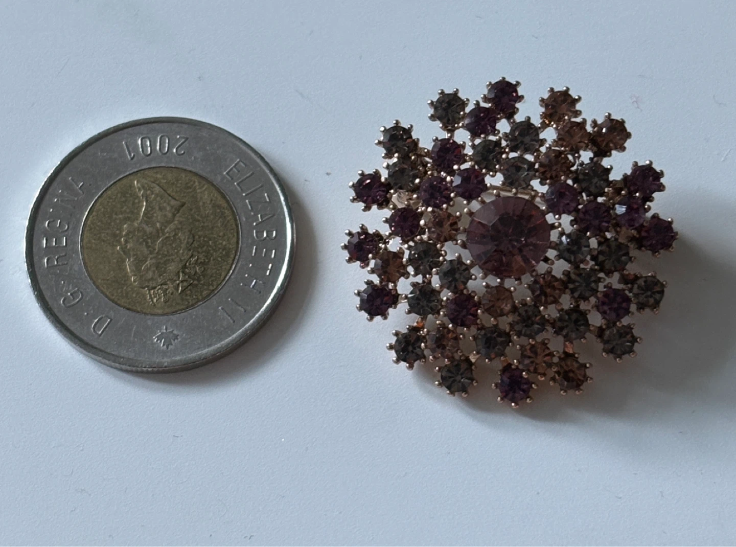 Beautiful Sparkly Brooch! - photo 2