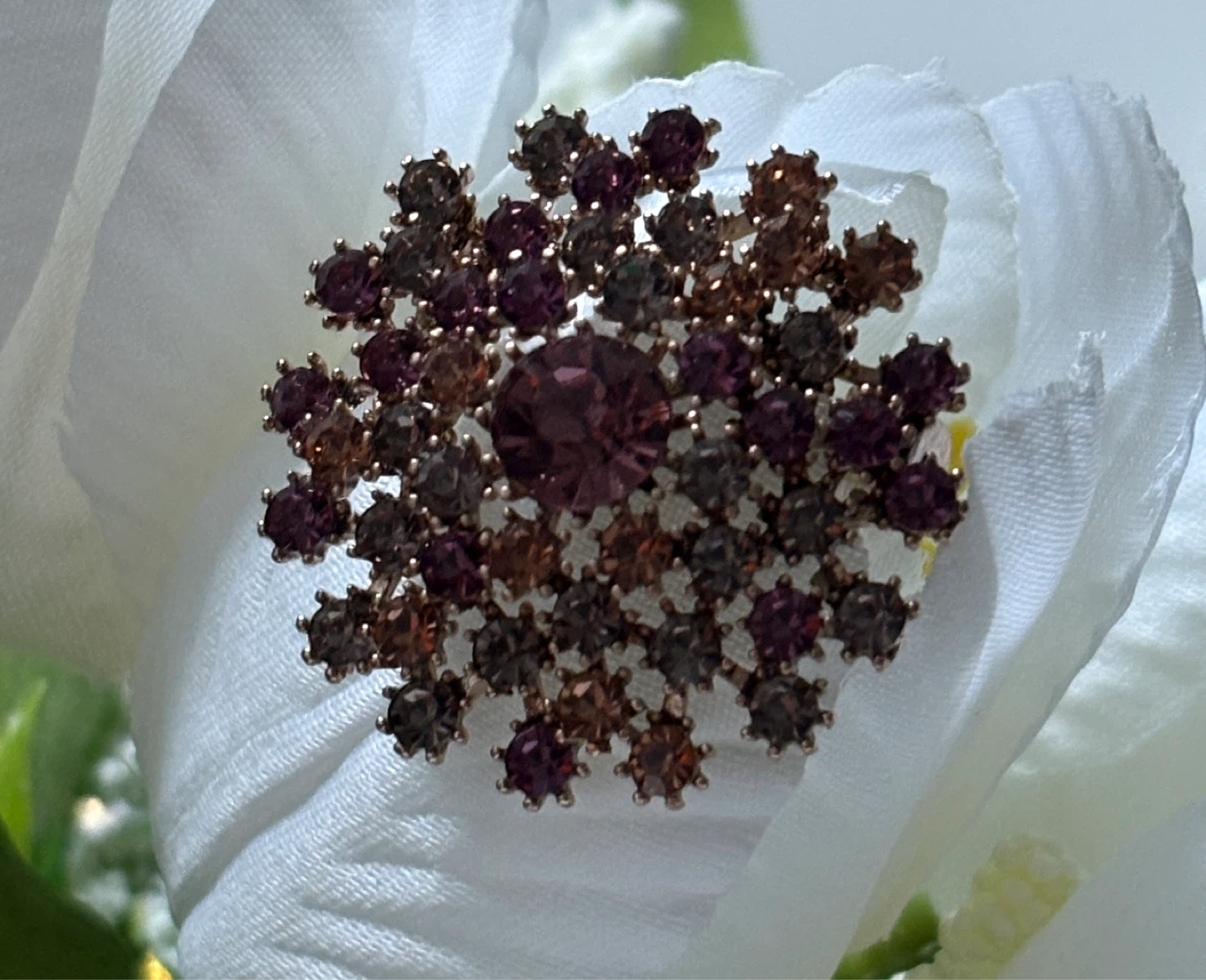 Beautiful Sparkly Brooch!