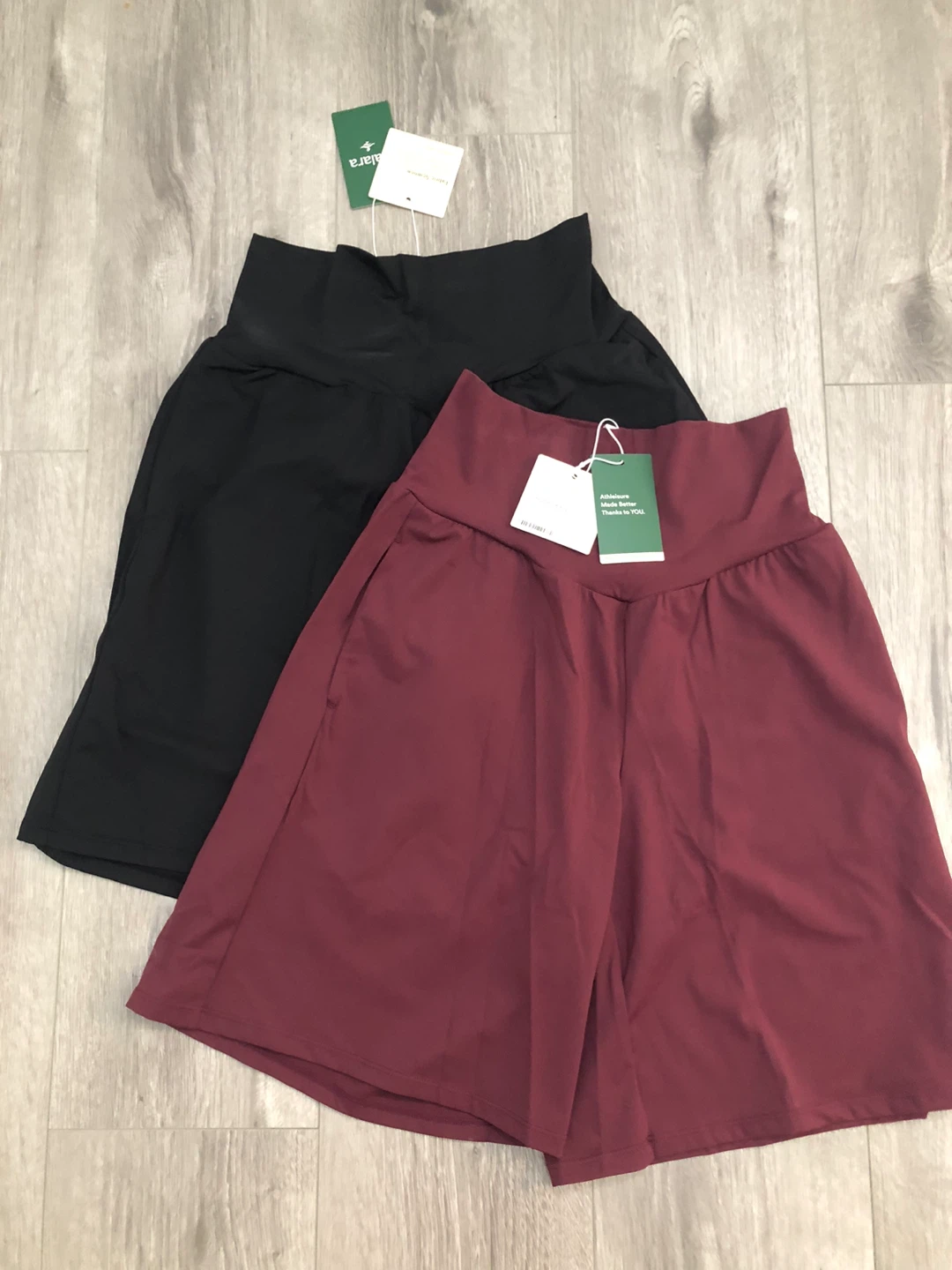 Halara Shorts x 2 - photo 2