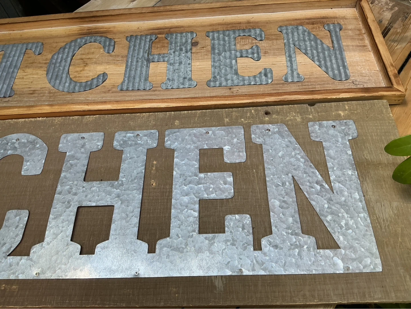 2 Vintage Farmhouse Kitchen Signs Wood & Tin Decor ! - photo 3