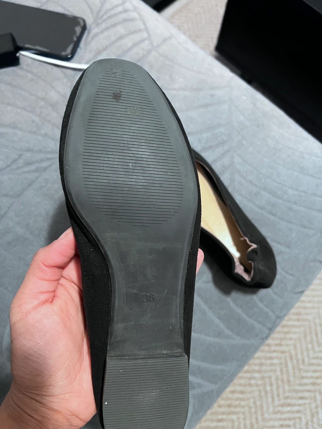 H&M Black Suede Ballet Flats - photo 2