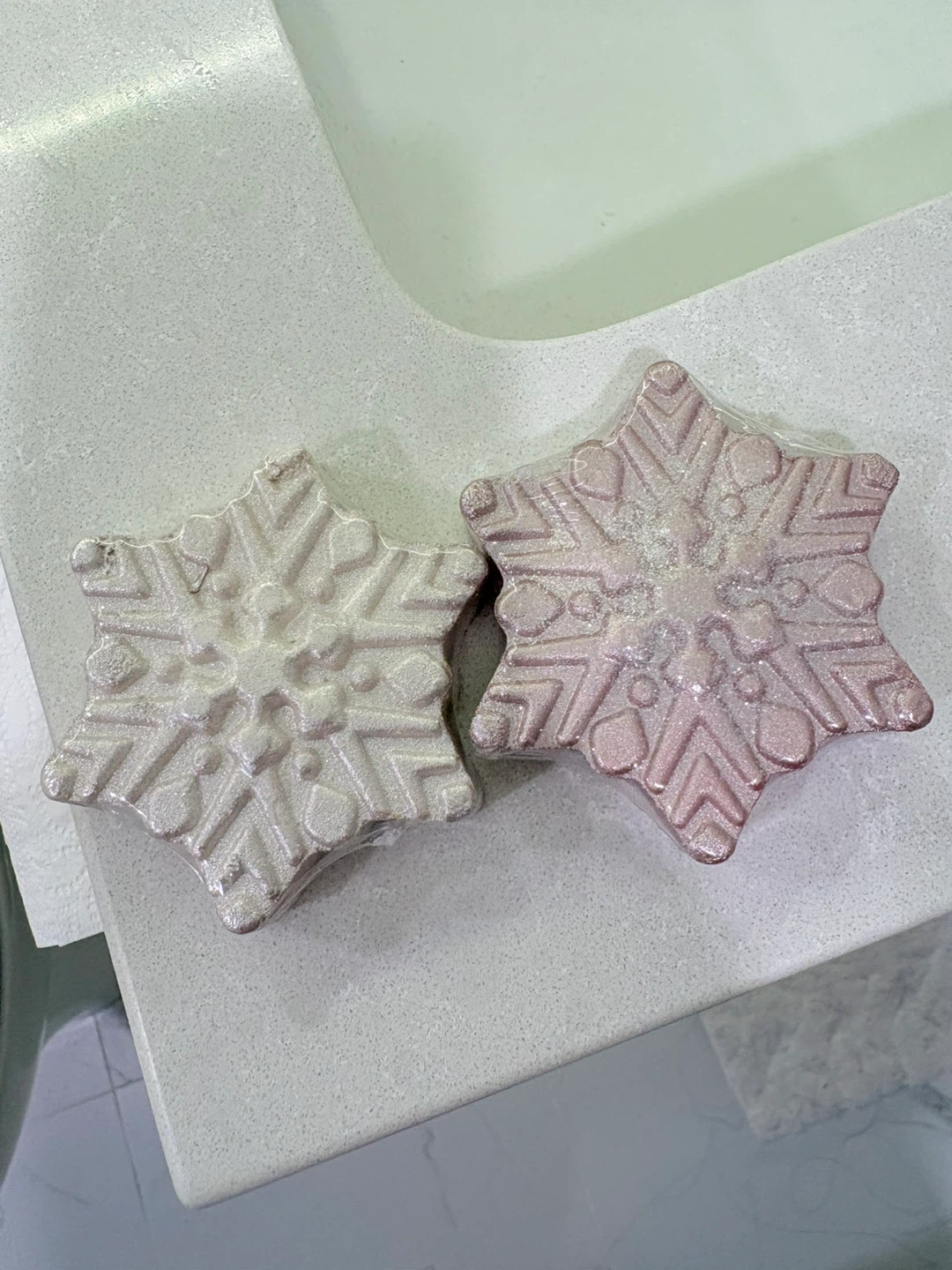 Free QUO Bath Fizzer / Bath Bomb