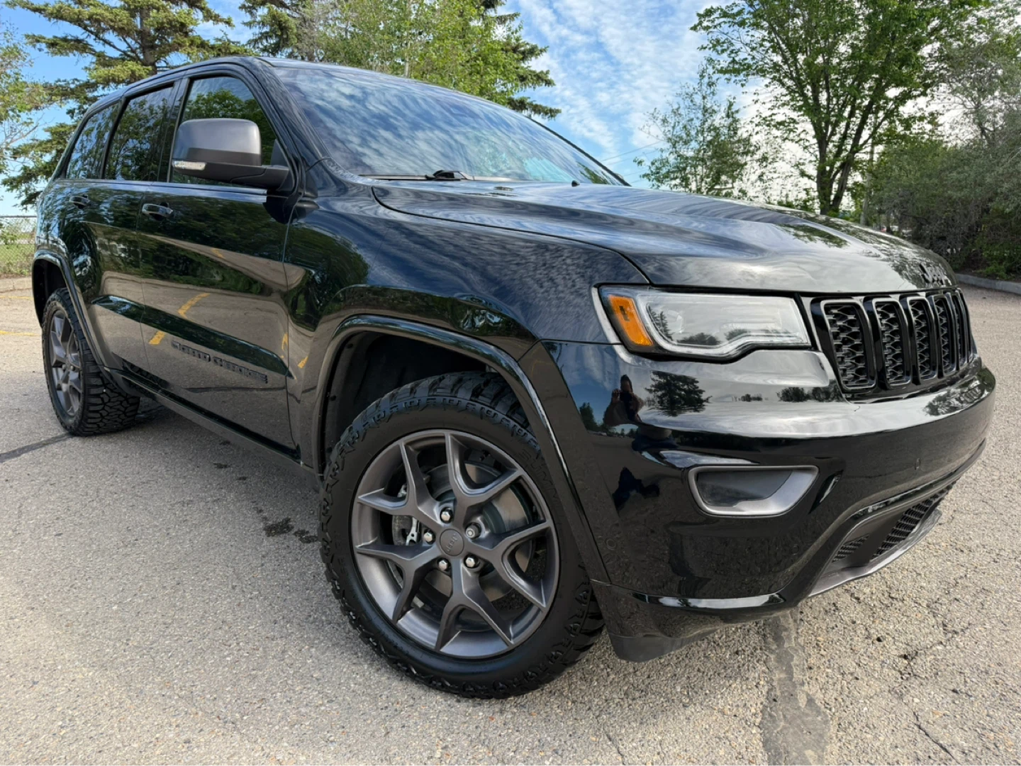 2021 Jeep Grand Cherokee Limited 80th Anniversary Edition