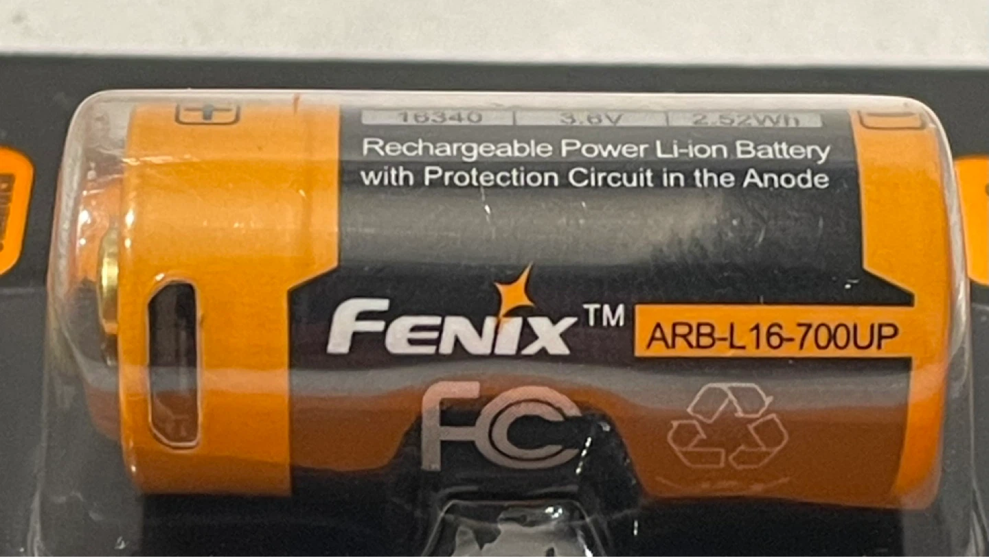 Fenix ARB-L16-700UP USB Rechargeable 16340 Li-ion Battery - photo 4