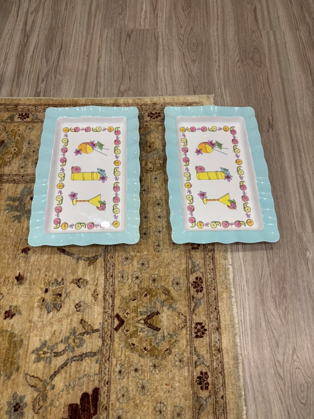 Set of 2 Cocktail Trays