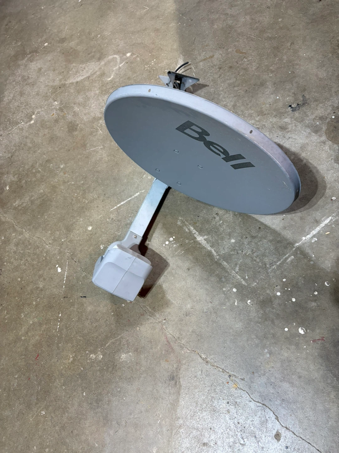 Bell Satellite Dish - photo 2