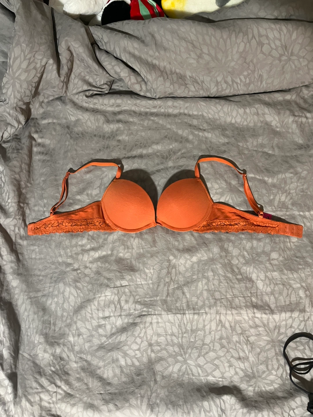 La senza bra - 32B