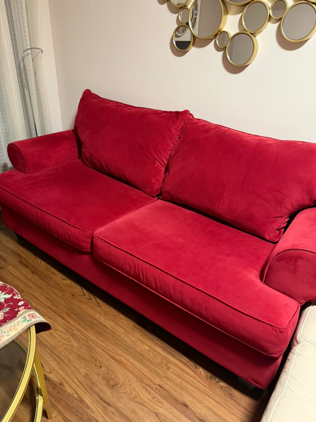 Red Sofa - photo 4