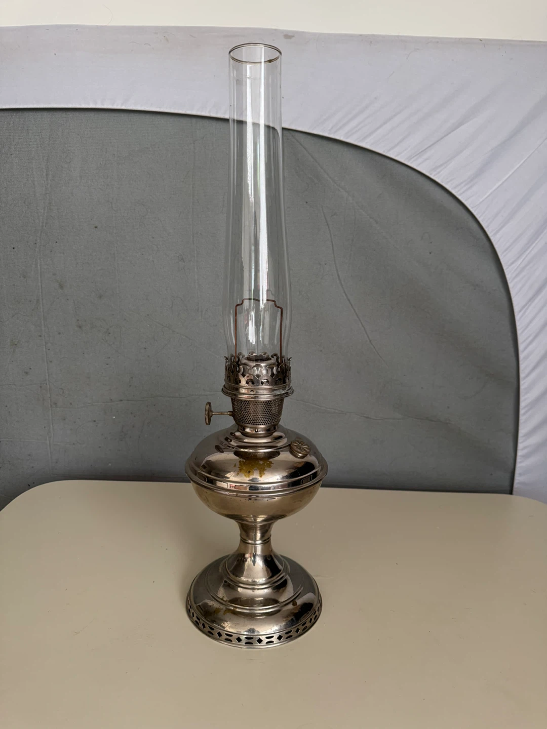Aladdin Model No. 6 Oil Lamp