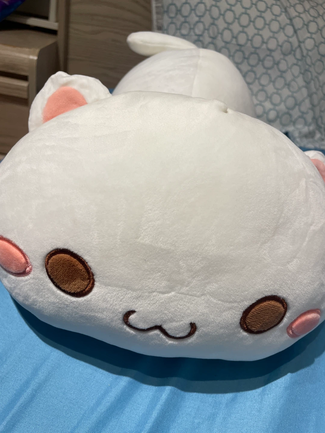 White Plush Cat Stuffed Animal Toy
