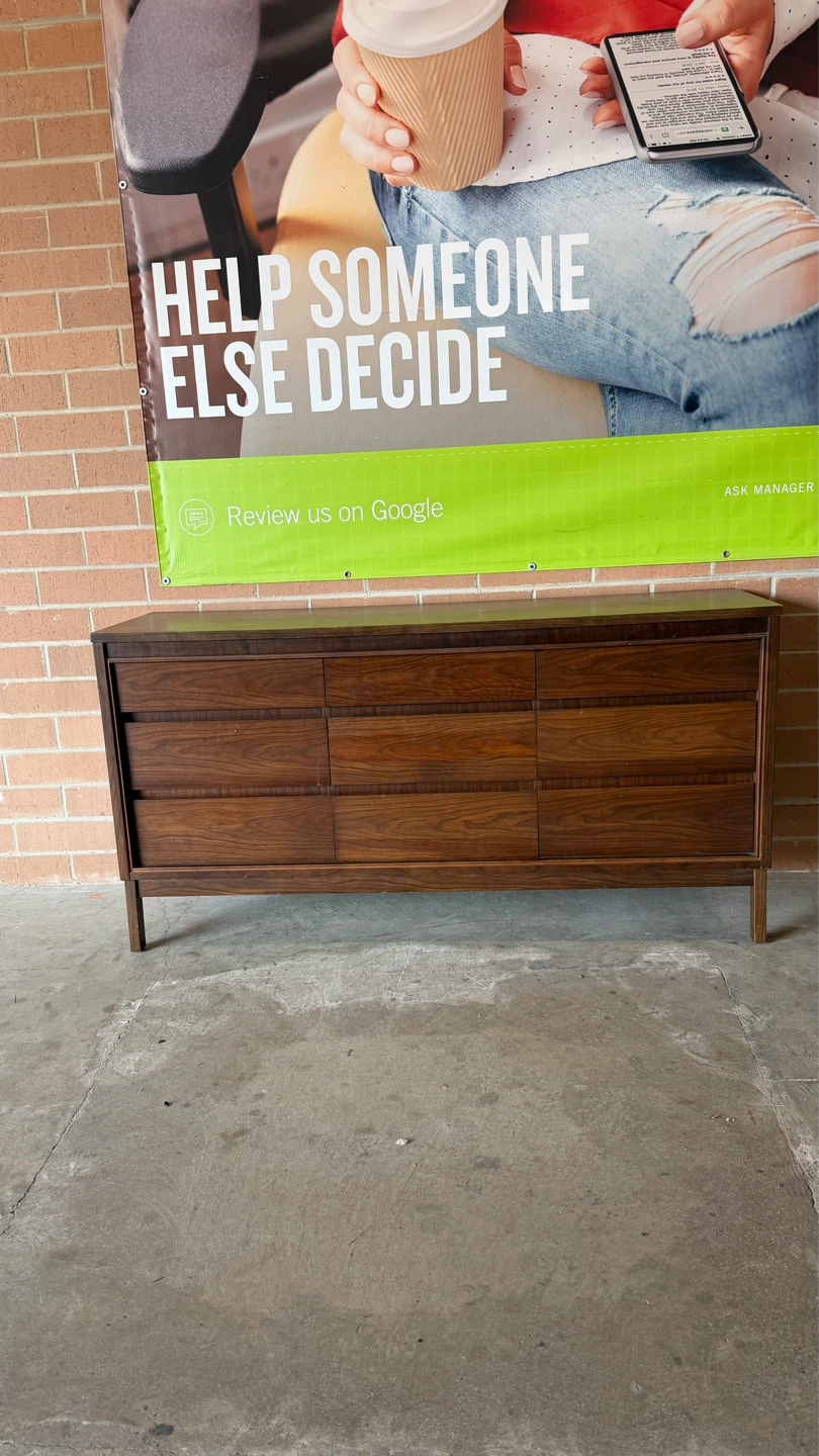 MCM  Dresser with 9 Drawers