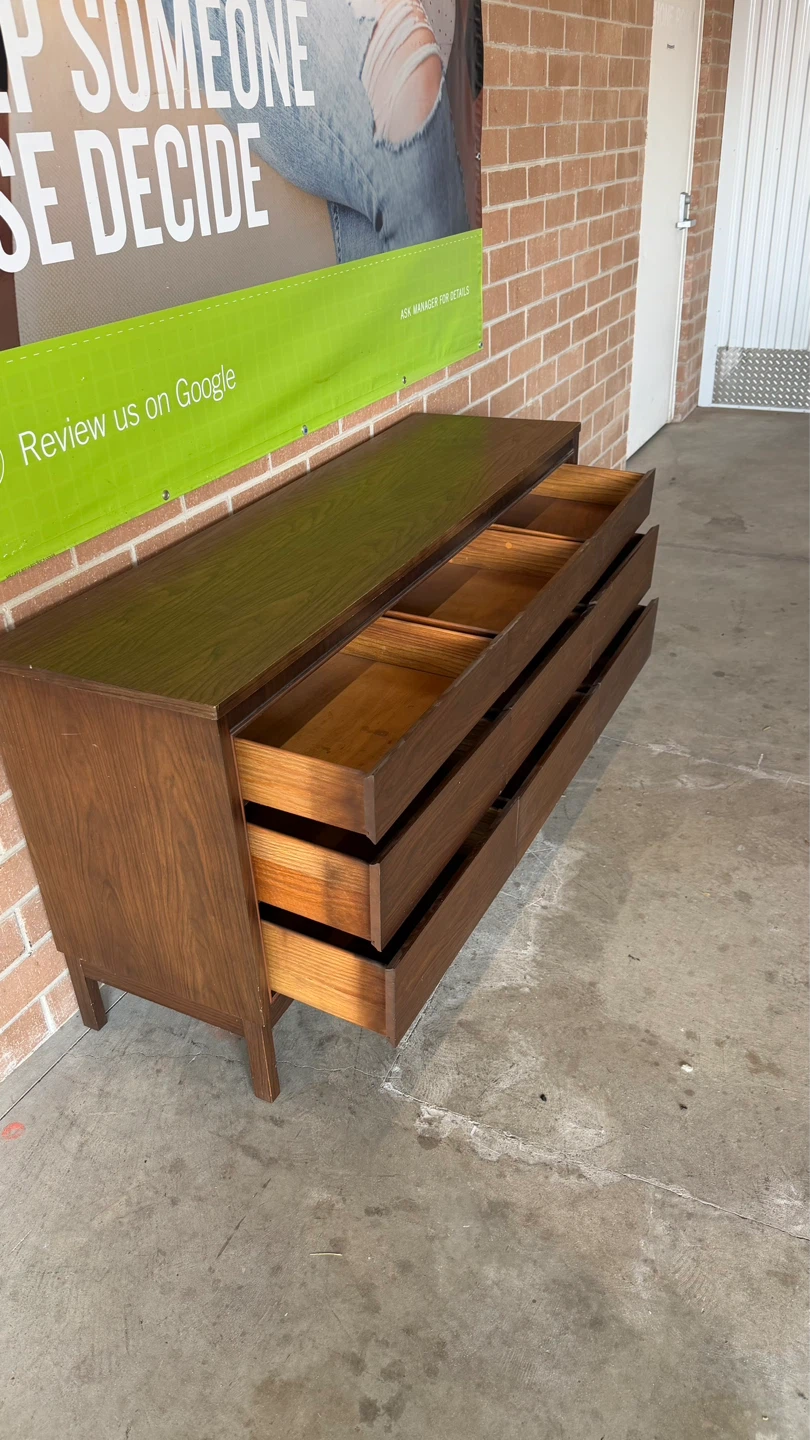 MCM  Dresser with 9 Drawers - photo 3