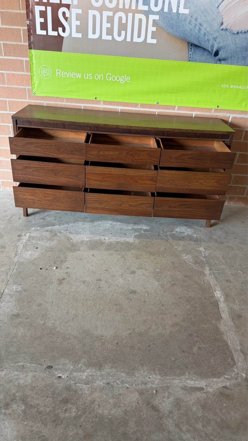 MCM  Dresser with 9 Drawers - photo 5