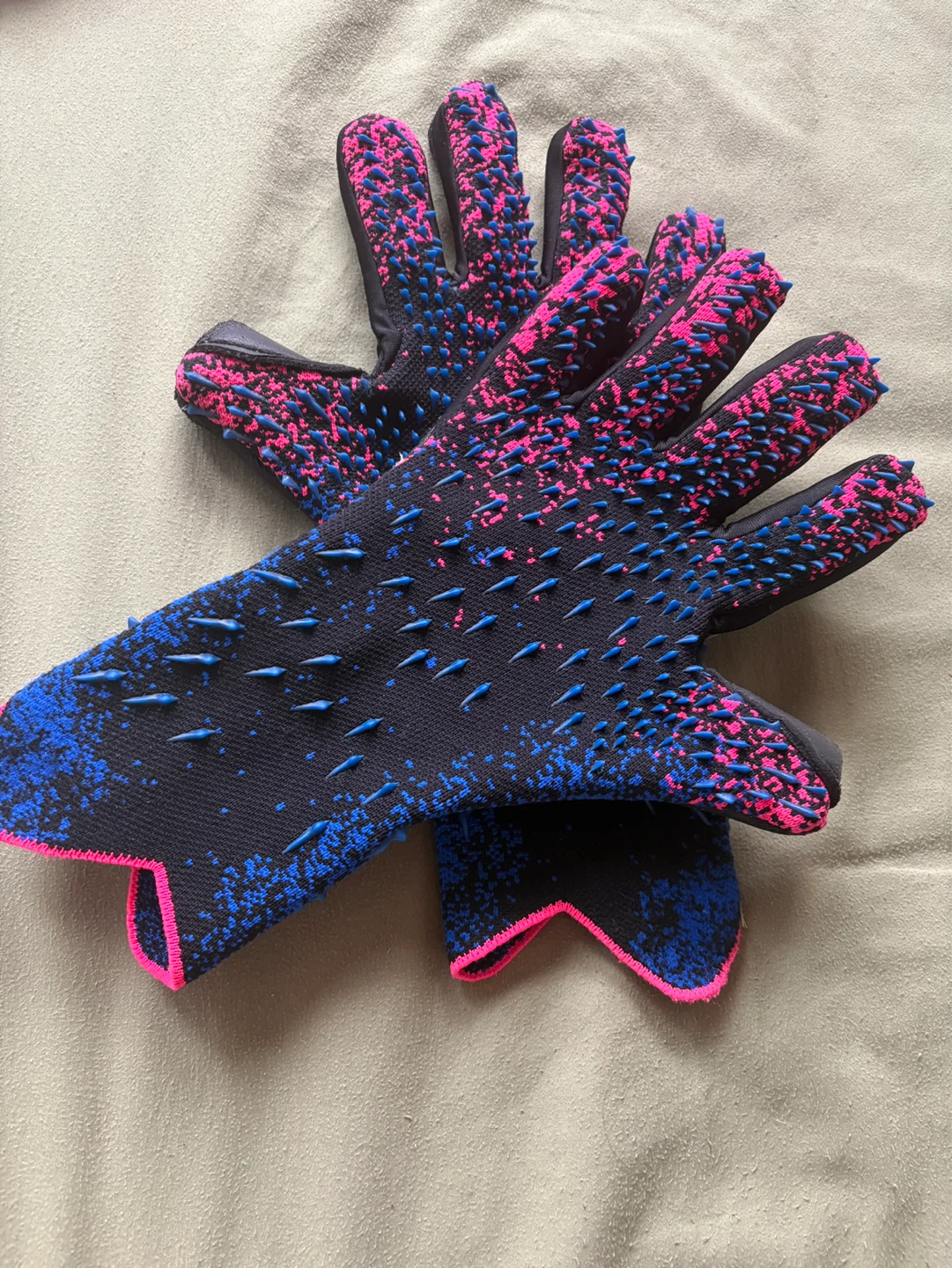 Adidas Predator Goalie Gloves