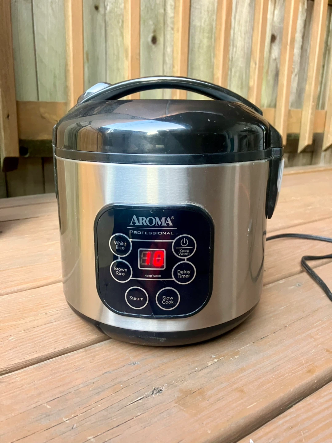 Aroma Programmable 8 Cup Rice Cooker - Works Great