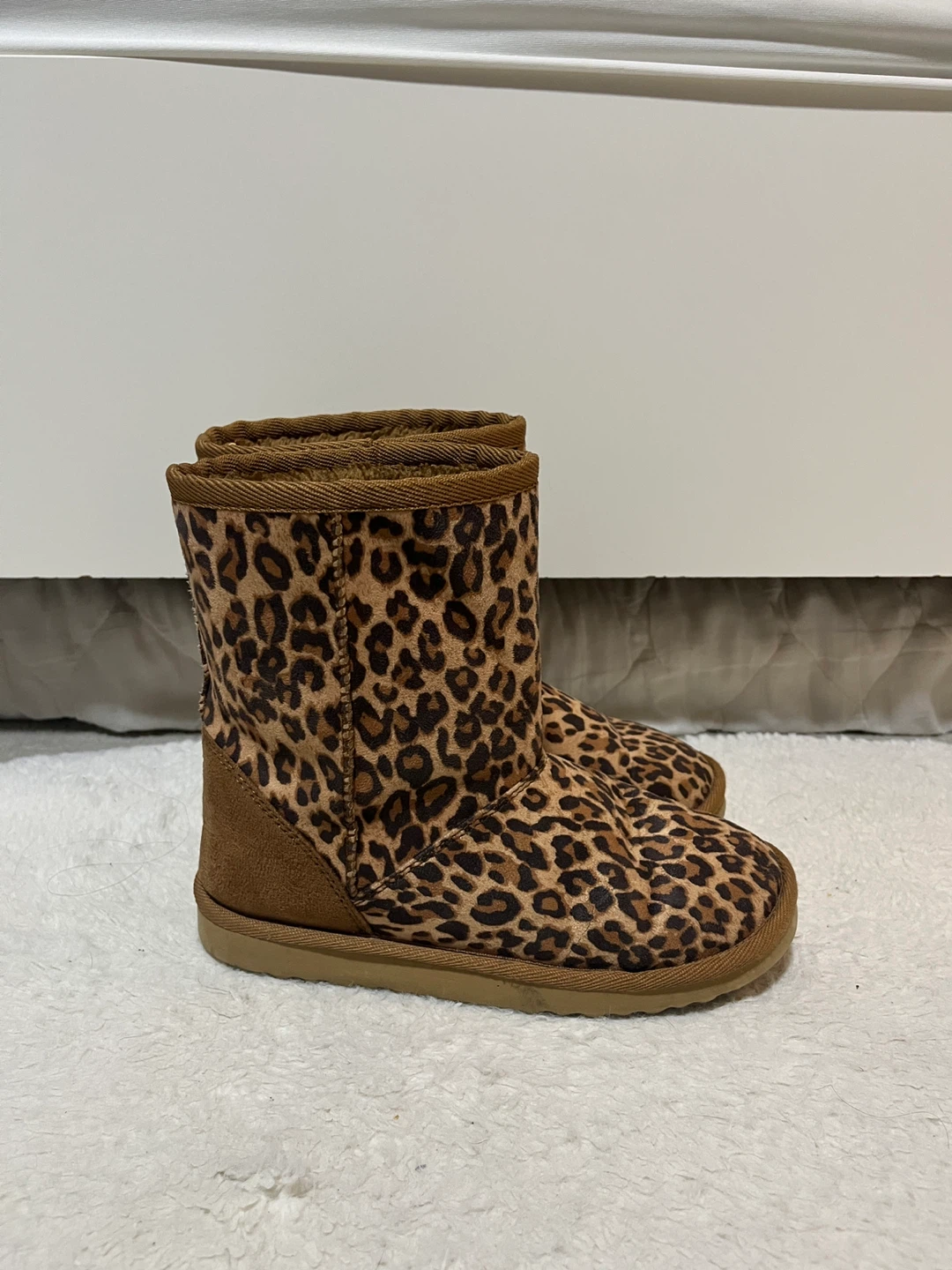Leopard print booties - US4