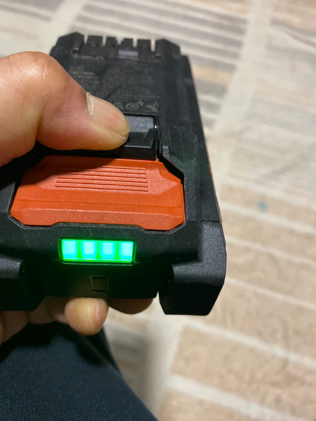 Hilti b22-85 li ion battery