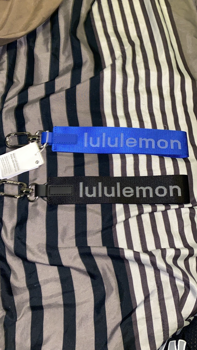 Lululemon Never Lost Keychain Set - photo 5