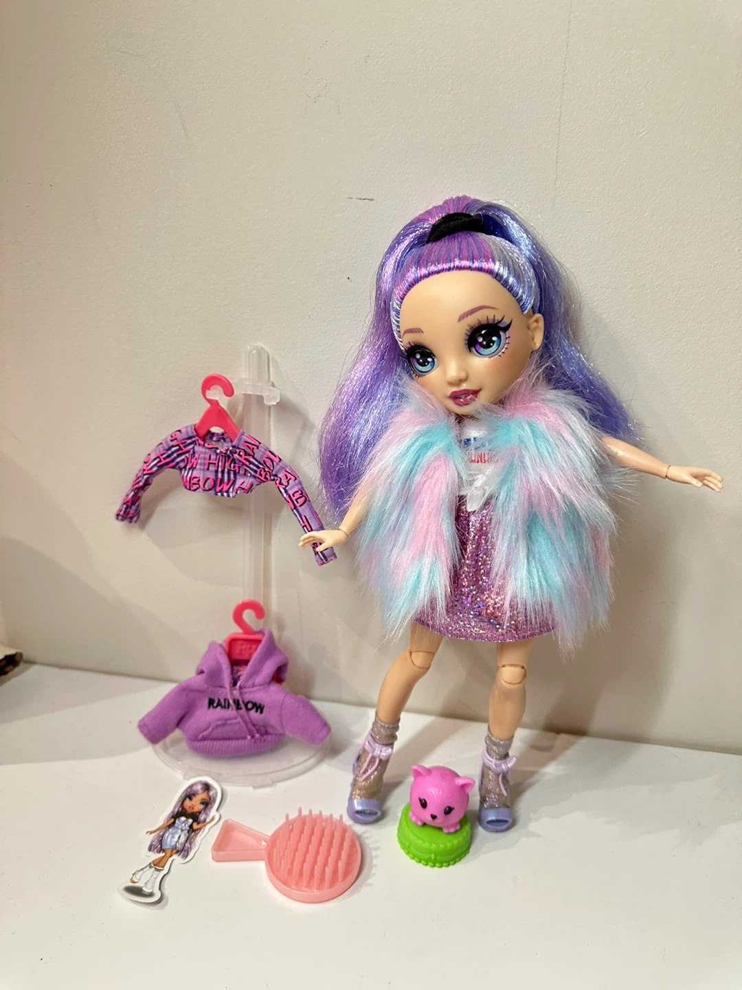 💜Good value Rainbow High Doll Violet Villow with Accessories - photo 4
