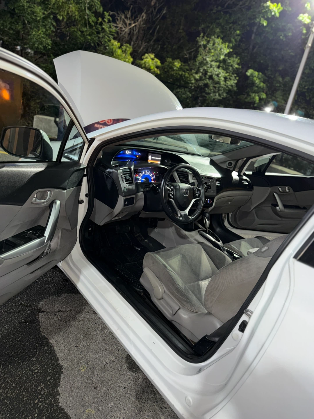 White 2012 Honda Civic Coupe - photo 5