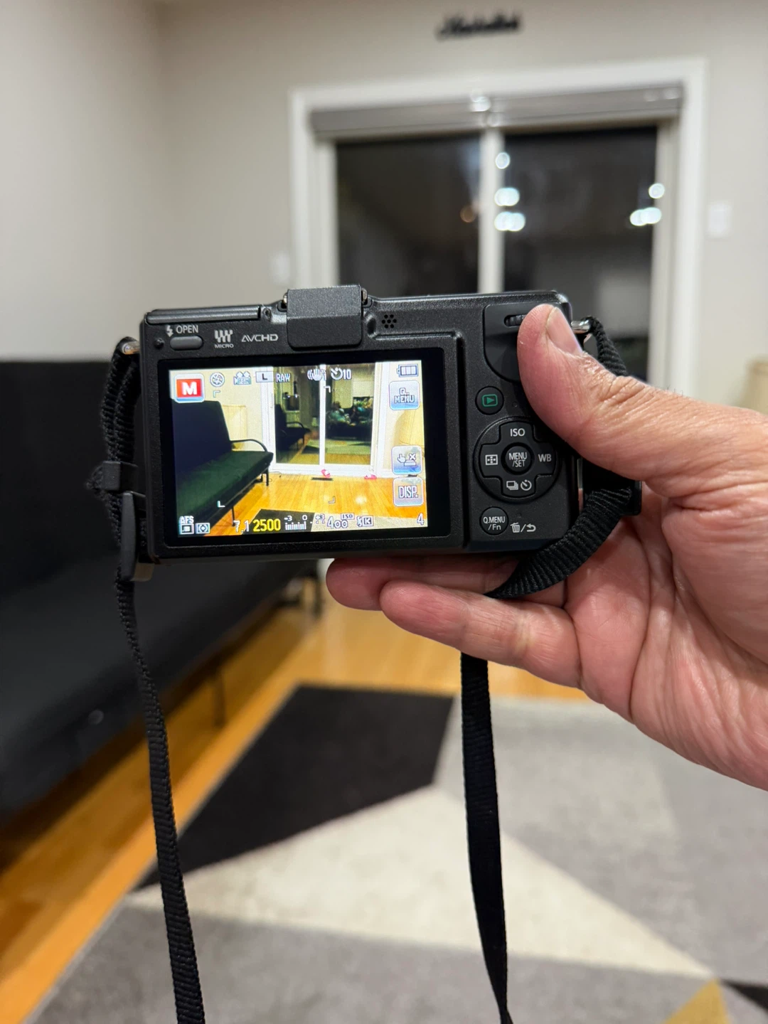 Panasonic Lumix GF2 Mirrorless Camera with 14-42mm Lens - photo 3