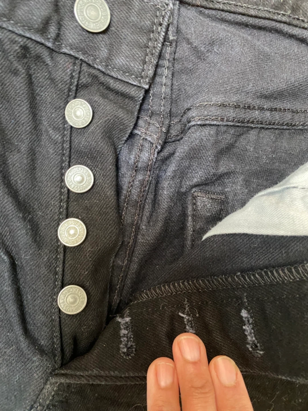 Levi's 501 Black Denim Shorts - photo 2