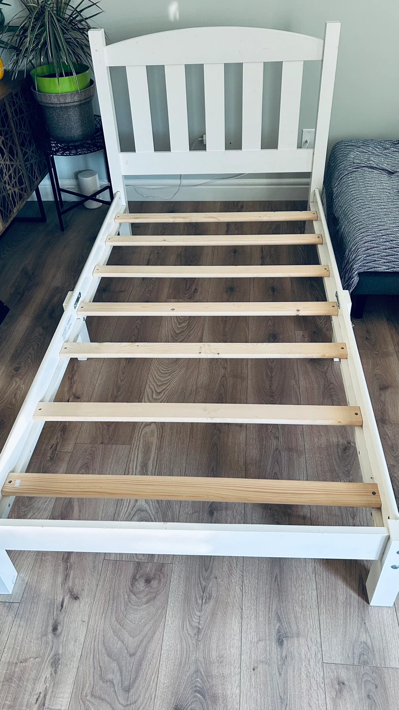 White Twin Bed Frame with Wooden Slats – Modern Platform Bed