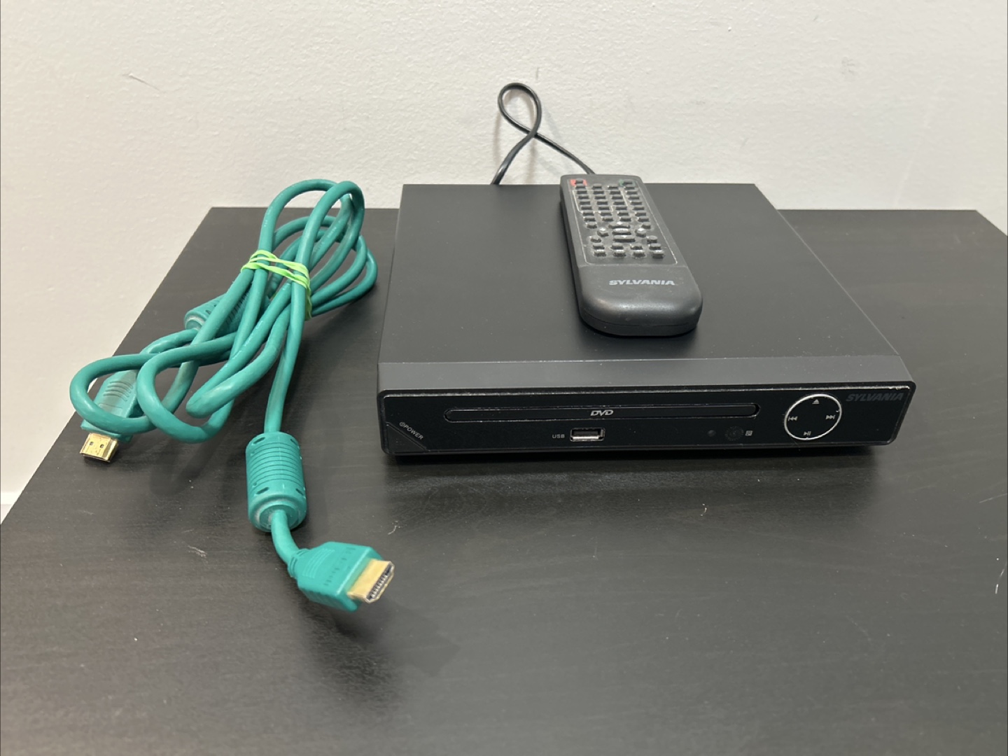 Sylvania DVD Player with Remote and HDMI Cable - photo 5