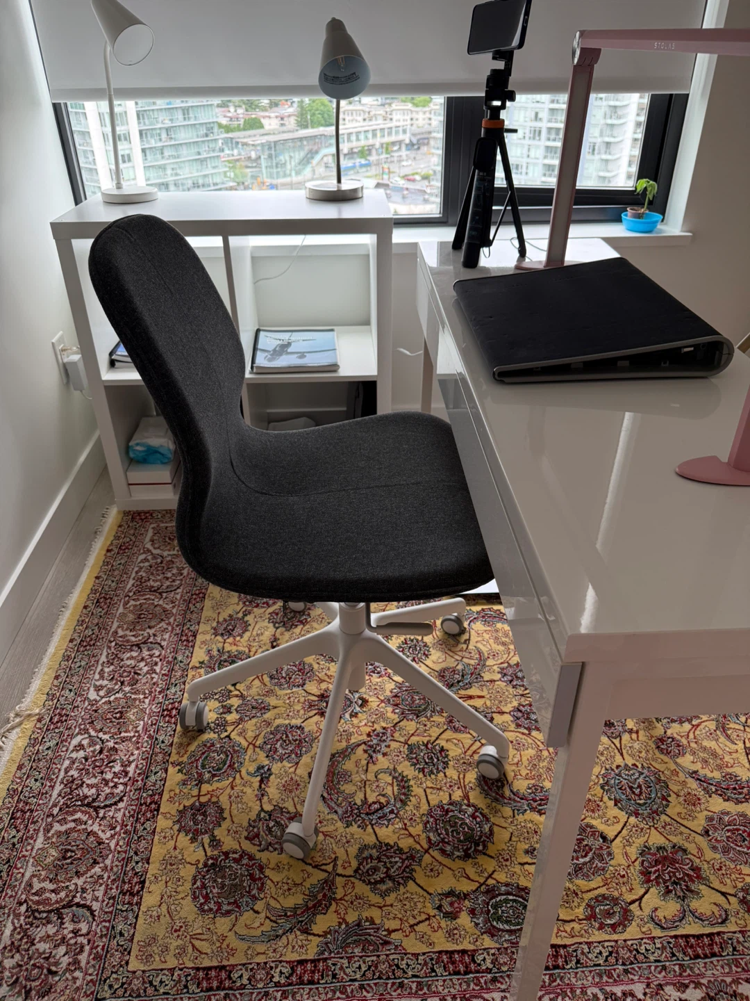 Modern Home Office Set – $250 for Everything - photo 2