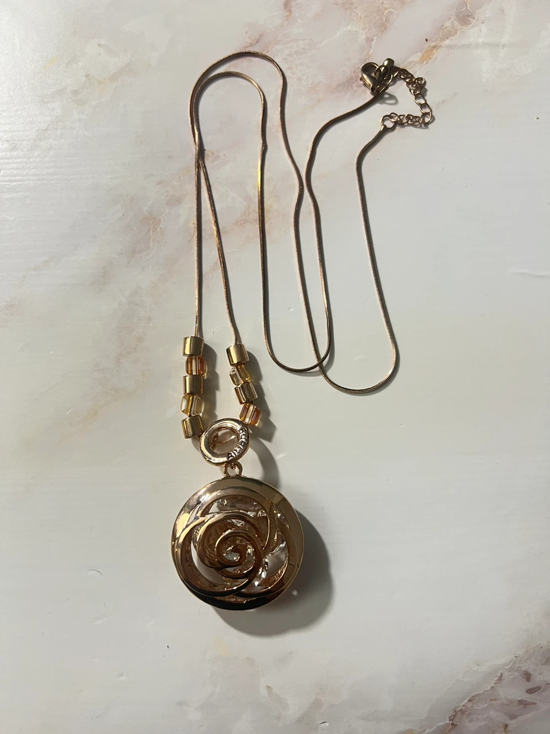 New Rose Pendant Necklace