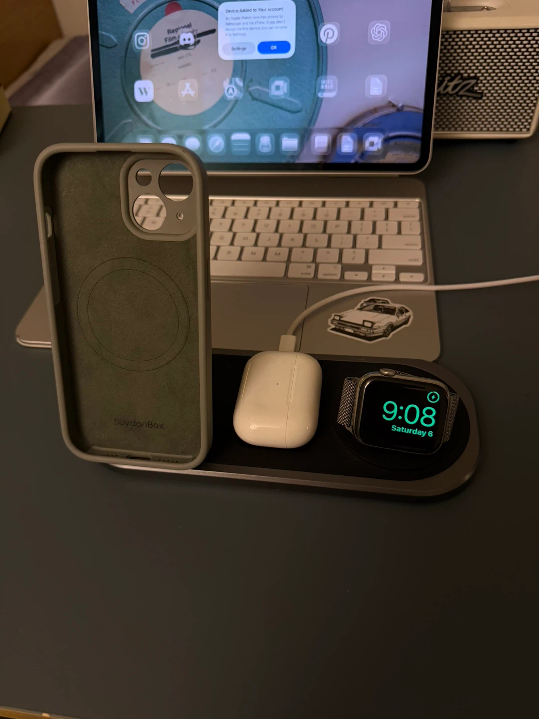 3-in-1 Wireless Charging Station
