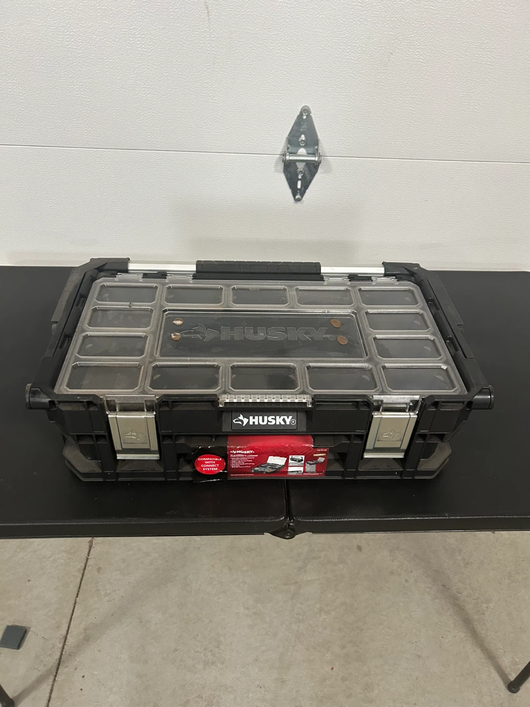 Husky 22 in Connect Cantilever Organizer