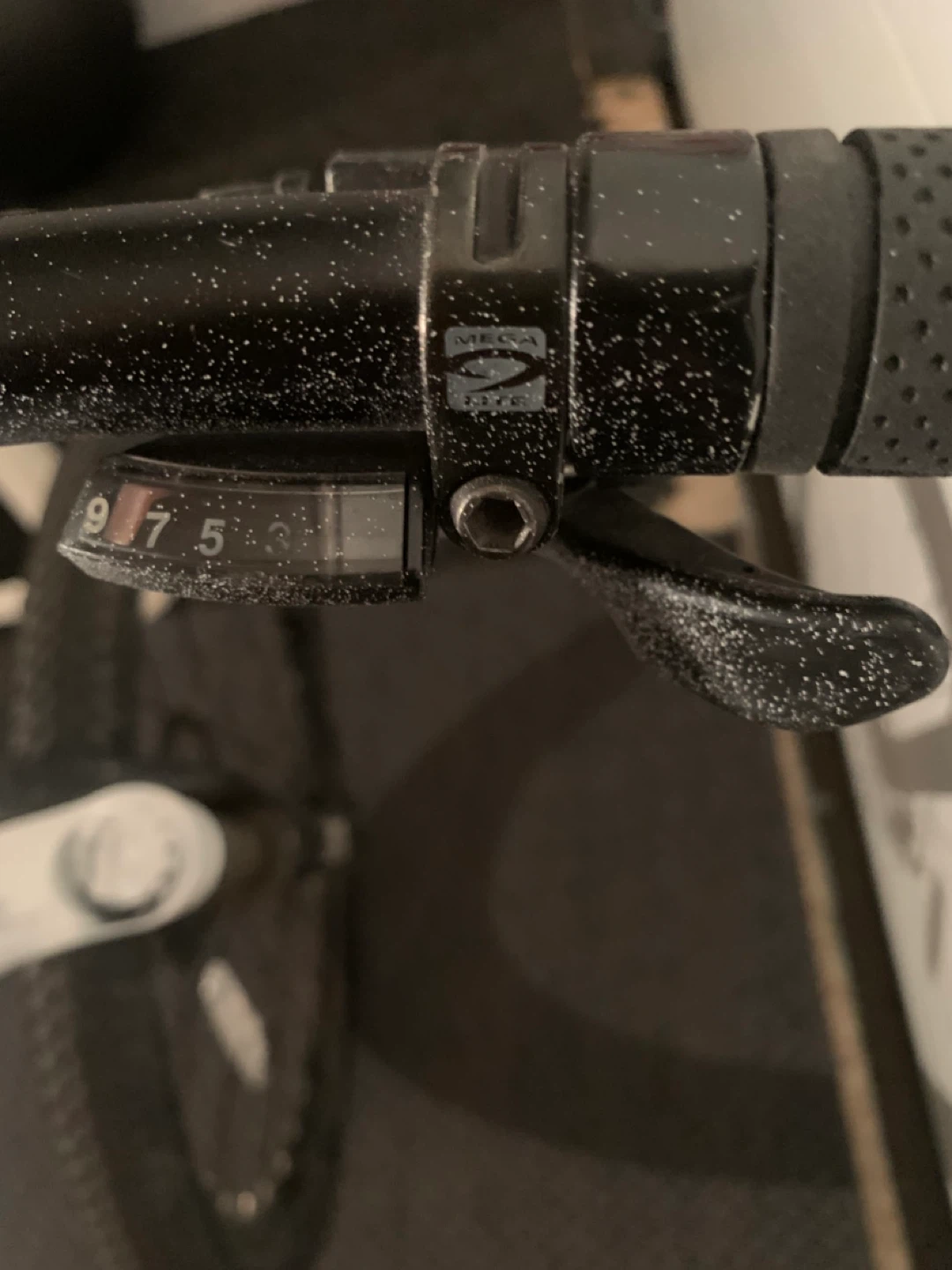 White Mountain Bike (DM TO MAKE AN OFFER OR TRADE) - photo 4