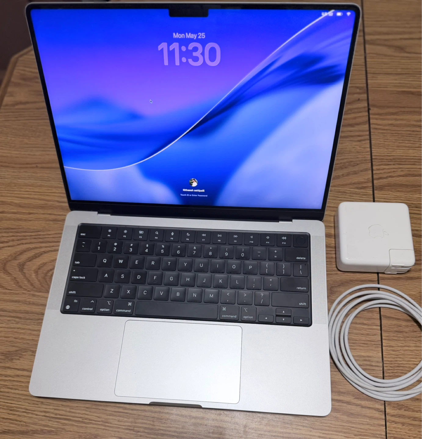 Apple MacBook Pro 14” with Magic Mouse USB-C - photo 2