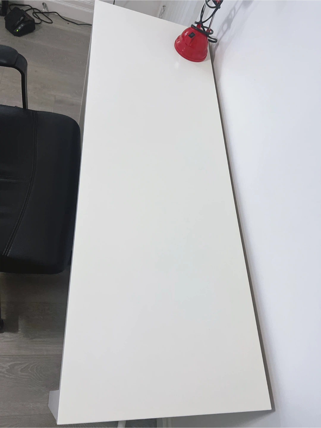 IKEA MALM Table & swivel chair,delivery available for a fee - photo 2