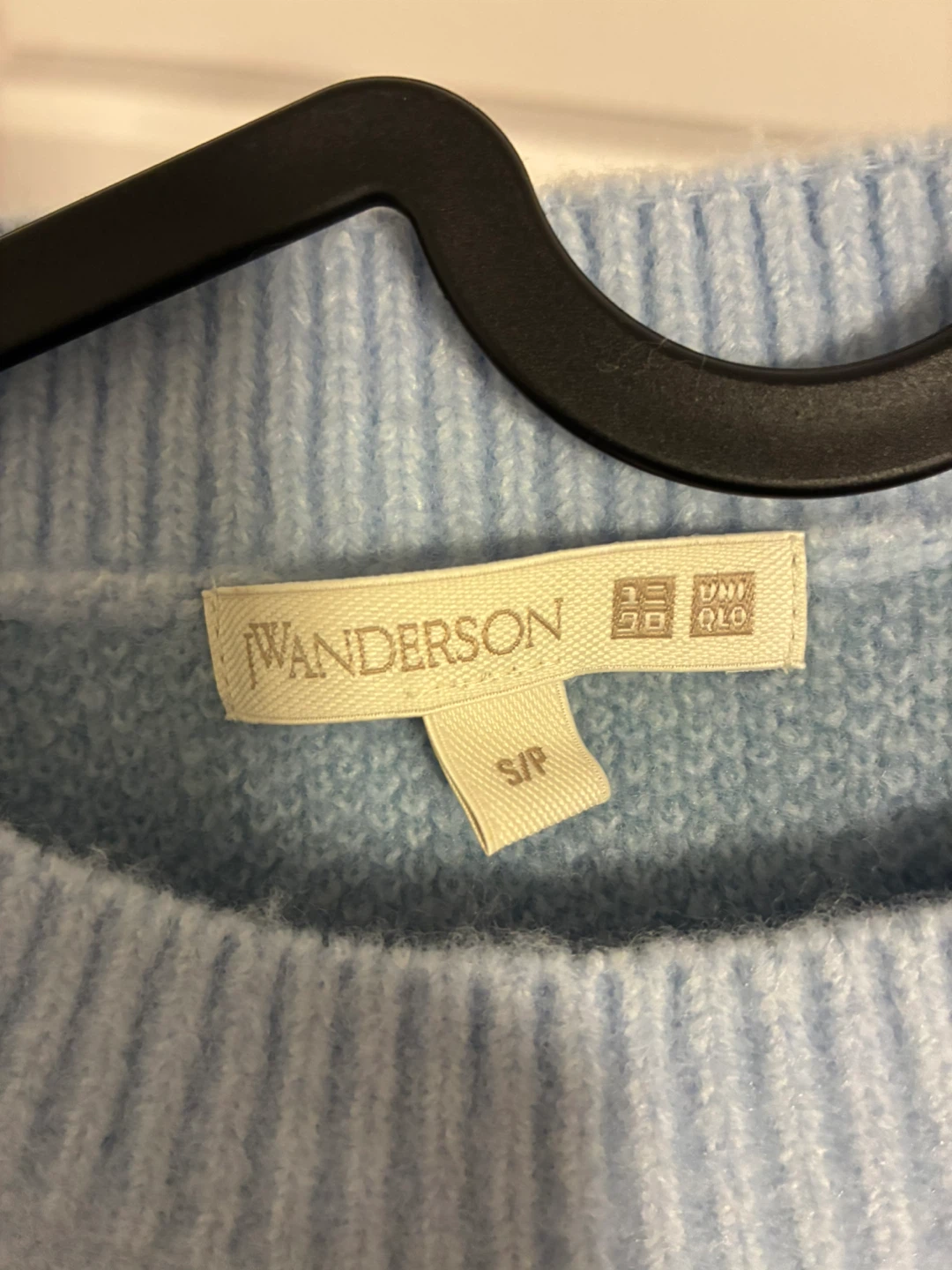 JW Anderson x Uniqlo Sweater - photo 3