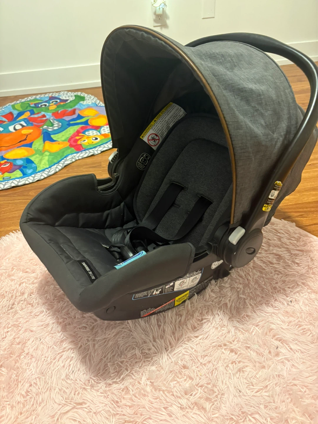 Graco SnugRide 35 Lite Infant Car Seat