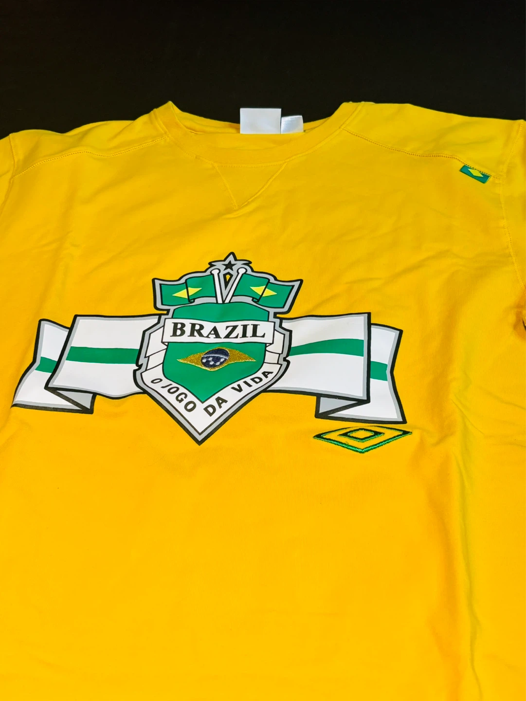 New Umbro Brazil Soccer Medium T-Shirt - photo 3