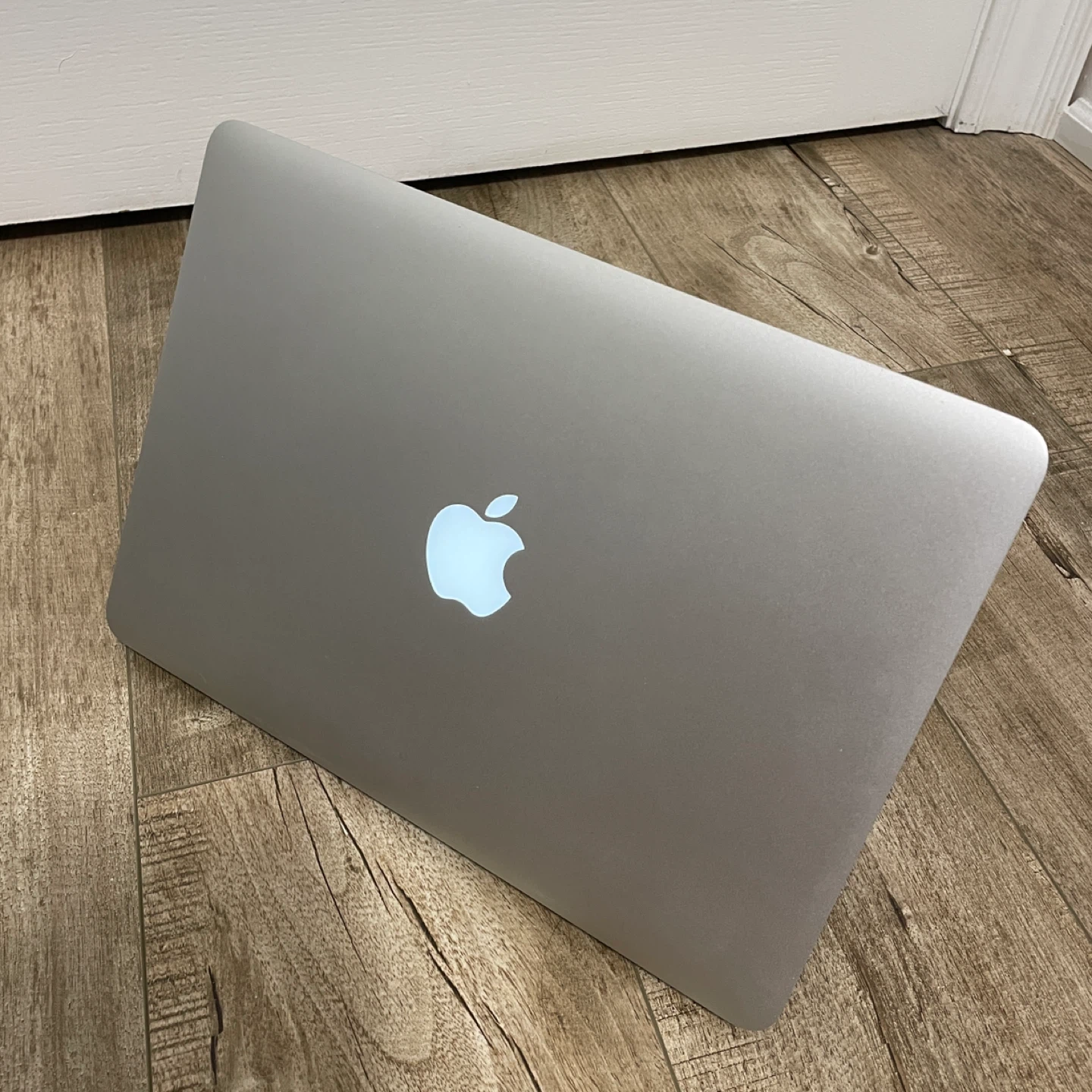 Apple MacBook Pro 13" (A1502- Early 2015)
