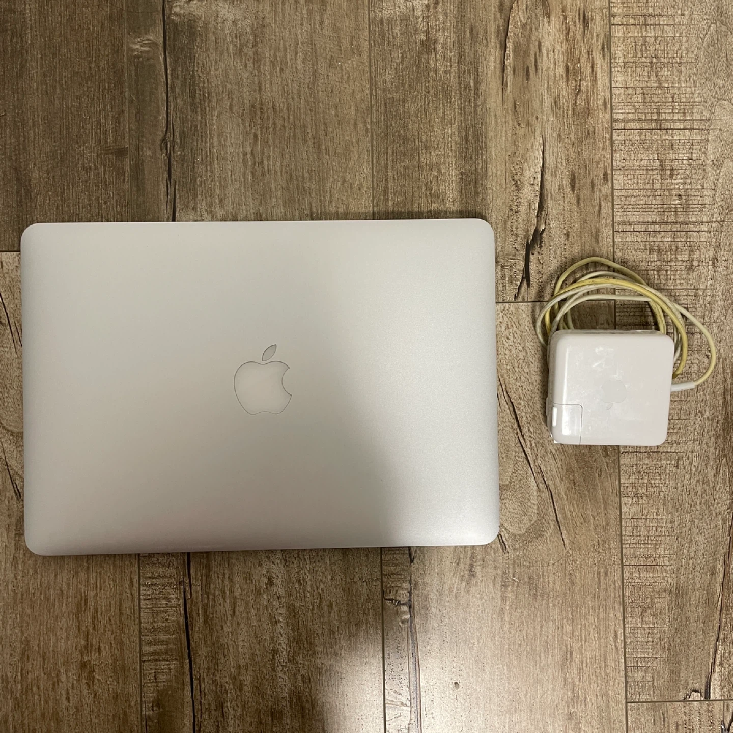 Apple MacBook Pro 13" (A1502- Early 2015) - photo 2