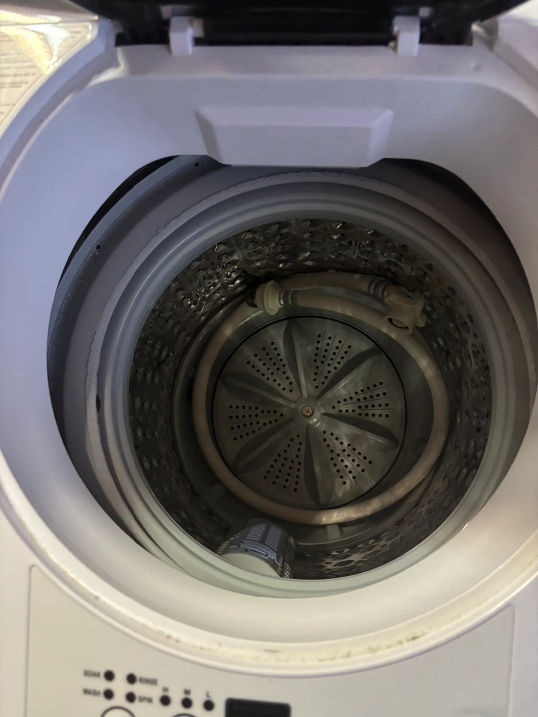 Compact Washing Machine with Hoses - photo 4