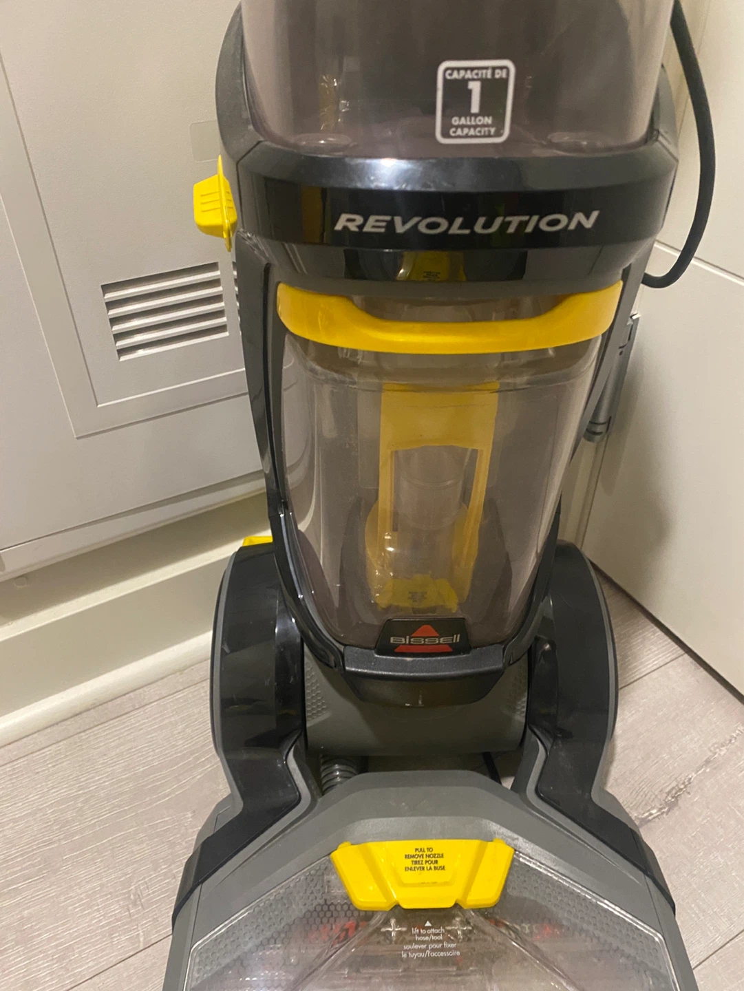 Bissell Revolution ProHeat Carpet Cleaner - photo 3