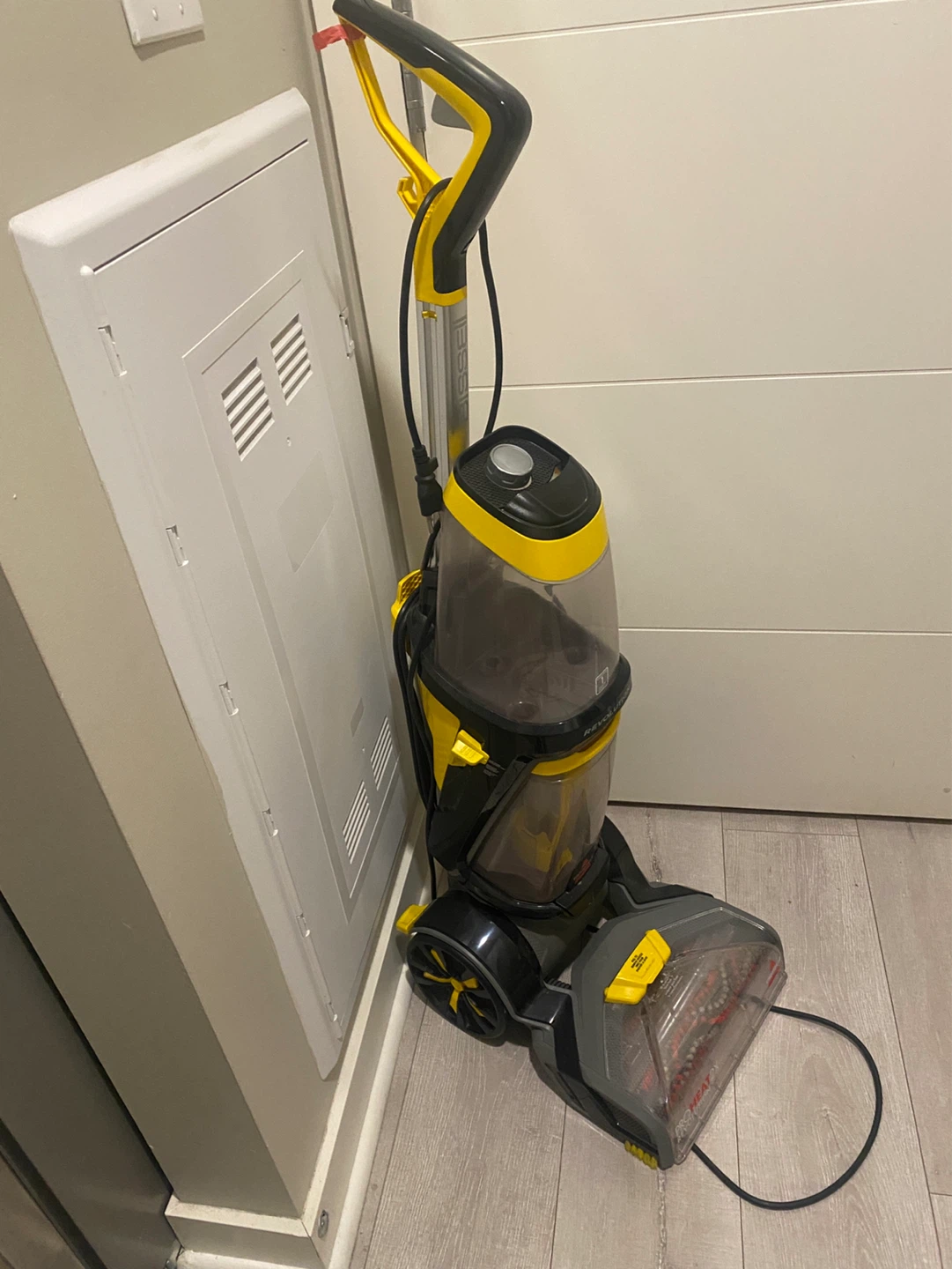 Bissell Revolution ProHeat Carpet Cleaner